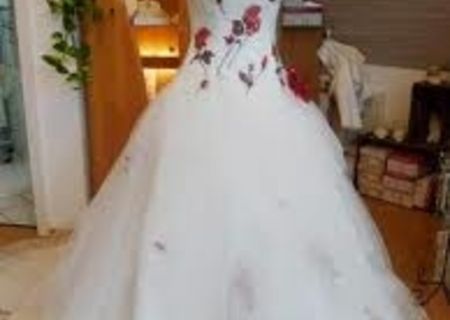 Vand rochie de mireasa Maggie Sottero Antonella Vand rochie de mireasa Maggie Sottero Antonella