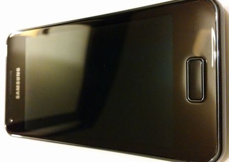 Vand Samsung Galaxy S Advance in stare perfecta