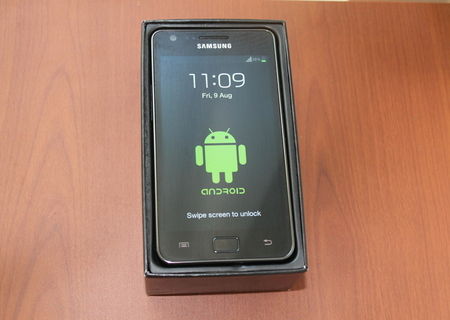 Vand Samsung Galaxy S2 ( Negru sau Alb ) Vand Samsung Galaxy S2 ( Negru sau Alb )