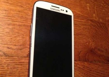 vand samsung galaxy s3 white liber retea 1000 RON vand samsung galaxy s3 white liber retea 1000 RON