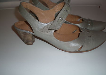 Vand sandale piele