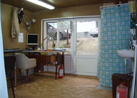 vand sau inchiriez locuinta/spatiu/magazin