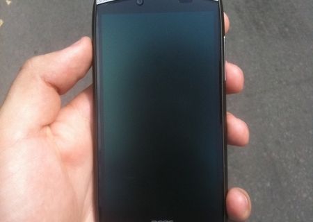 Vand/Schimb Acer S500 impecabil