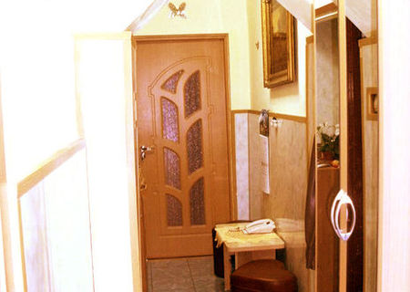 Vand / SCHIMB apartament 3 camere Govandari! Vand / SCHIMB apartament 3 camere Govandari!