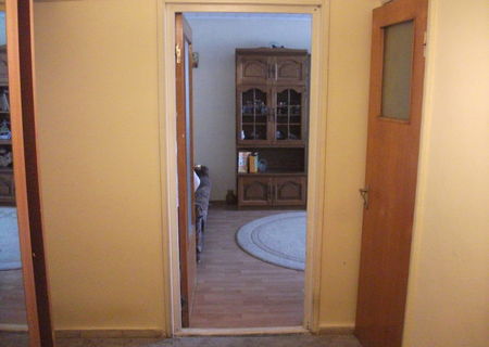 Vand/Schimb apartament 4 camere Auchan-Macaralei