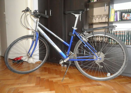 vand/schimb bicicleta dama