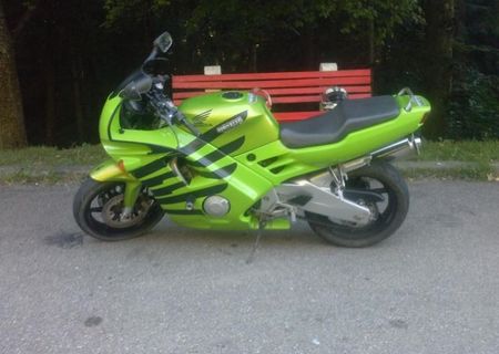 vand/schimb honda cbr f2