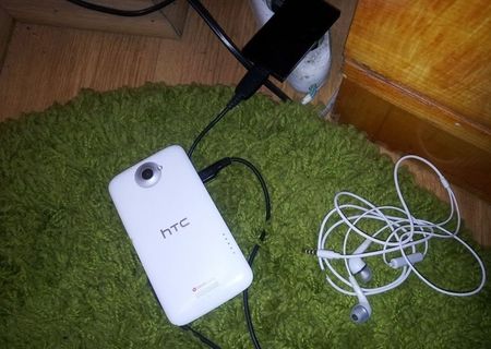 Vand/schimb HTC ONE X