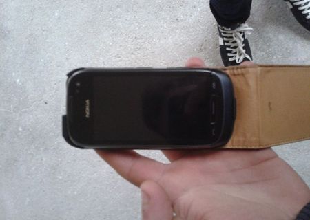 Vand/Schimb Nokia 701 - Pachet Full(Fara Garantie) Vand/Schimb Nokia 701 - Pachet Full(Fara Garantie)