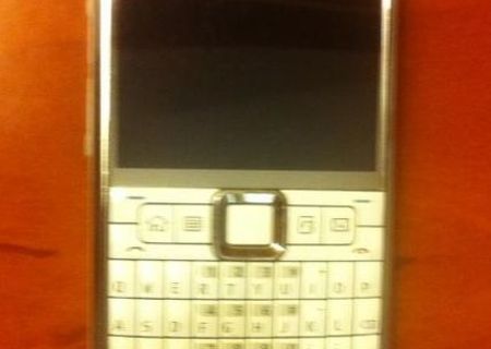 Vand/ Schimb Nokia E71