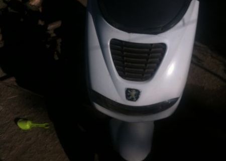 vand schimb peugeot elyseo