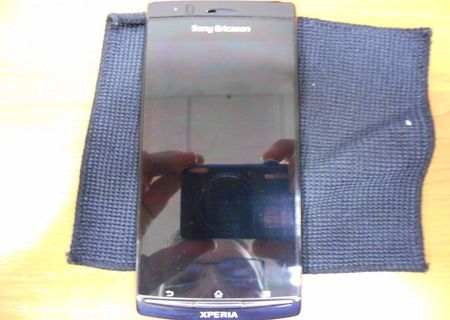 Vand/Schimb Sony Erricsson Xperia ARC S NOU