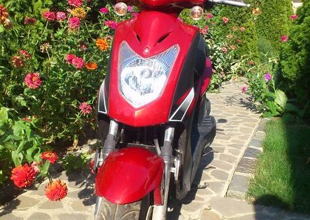 Vand Scuter Kymco Agility 125