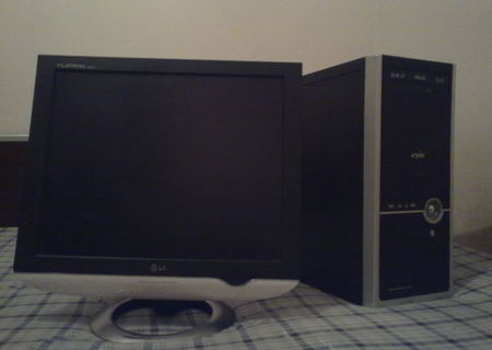 Vand sistem desktop AMD Phenom Quad Core 955+monitor LG Flatron LX40 Vand sistem desktop AMD Phenom Quad Core 955+monitor LG Flatron LX40