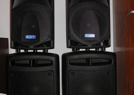Vand sistem pasiv boxe FBT (3000W RMS) 2 basi+2 sateliti (nu rcf, dynacord, montarbo, ev, shure, yamaha, live, qsc, lautari, disco) Vand sistem pasiv boxe FBT (3000W RMS) 2 basi+2 sateliti (nu rcf, dynacord, montarbo, ev, shure, yamaha, live, qsc, lautari, disco)