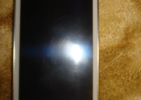 Vand smartphone Samsung Galaxy S Advance in stare foarte buna, in GARANTIE