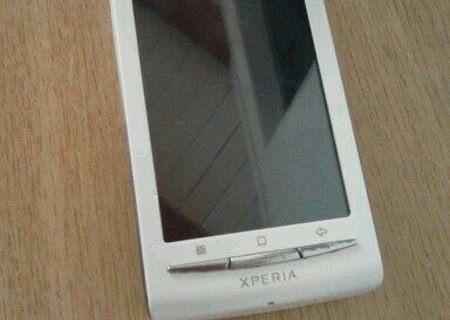 Vand Sony Ericsson Xperia X8