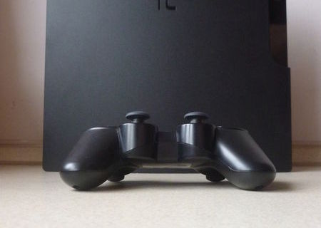 Vand Sony Playstation 3 Slim 320GB/Black Vand Sony Playstation 3 Slim 320GB/Black