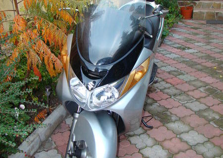 Vand Suzuki Burgman AN 400