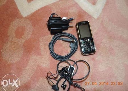 vand telefon nokia 6233 + accesorii