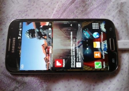 vand telefon samsung s4