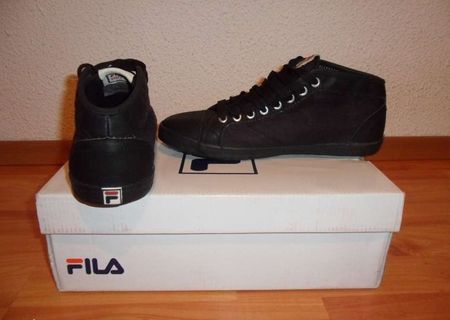 vand tenisi FILA