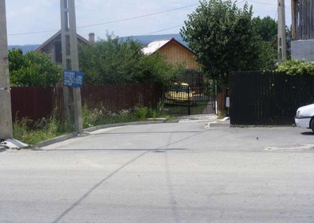 Vand teren intravilan Mioveni