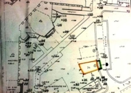 Vand teren ultracentral, pret atractiv