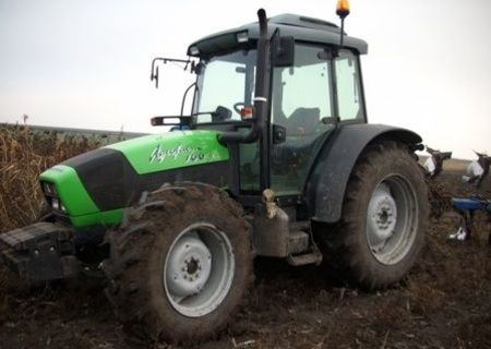 Vand Tractor DeutzFahr Agrofarm 100