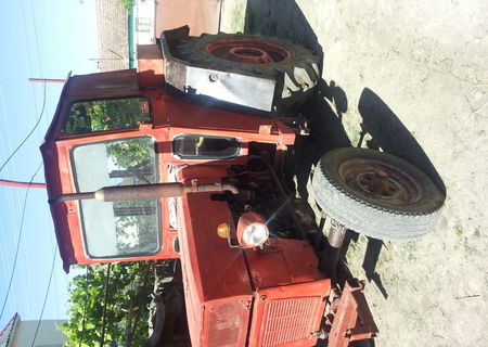 vand tractor fiat 450