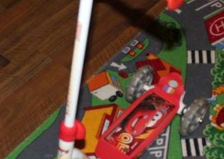 Vand trotineta STAMP Disney Cars McQuee-100 ron Vand trotineta STAMP Disney Cars McQuee-100 ron
