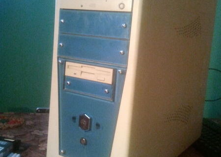 vand unitate pc =490 lei