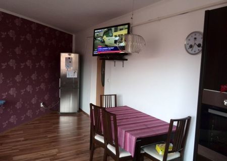 Vand urgent apartament 92mp in Baciu, zona Petrom