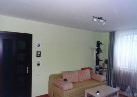 VAND URGENT!! Apartament cu 2 camere in Municipiul Slobozia!!