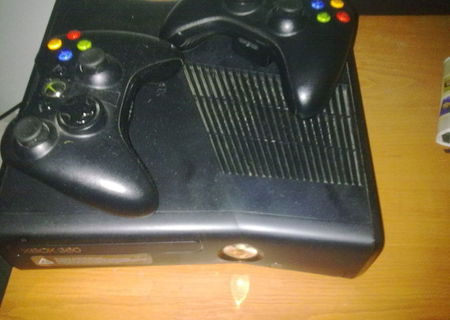 Vand urgent consola Xbox 360 Slim Nemodata