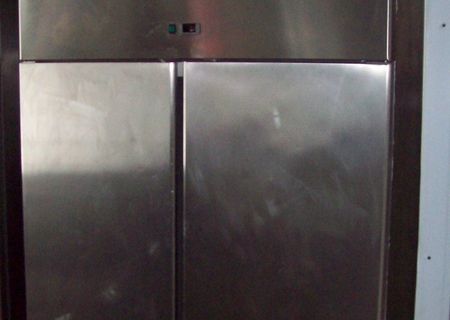 Vand utilaje pentru restaurant noi si SH 0733972939