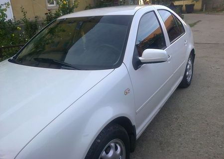 Vand VOLKSWAGEN Bora 1,6 Vand VOLKSWAGEN Bora 1,6