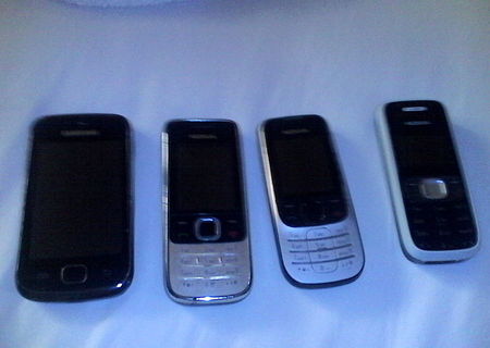Vand x4 Telefoane Vand x4 Telefoane