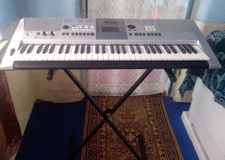 Vand Yamaha PSR E-413