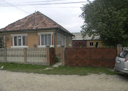 Vanda casa in Com. Cuzdrioara