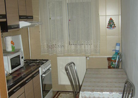 Vanzare ap. 2 camere - Drumul Taberei