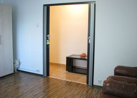 Vanzare ap. 3 camere