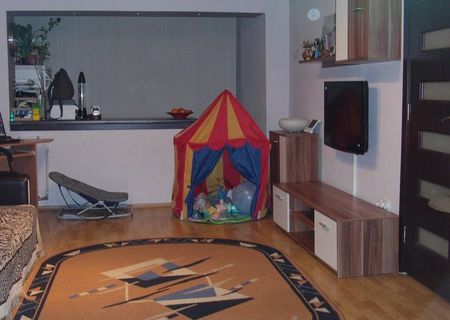 vanzare apartament 2 camere decomandat colentina