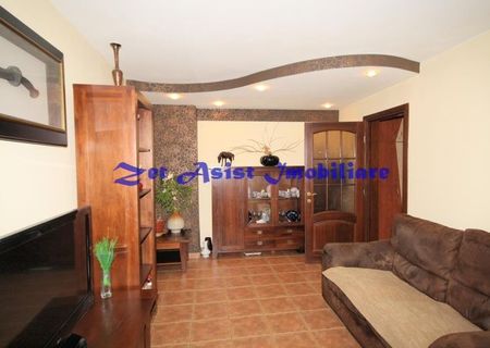 Vanzare Apartament 3 camere, 70mp, Dristor