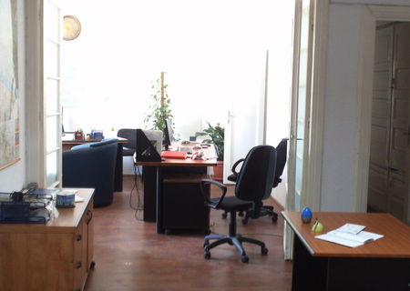 Vanzare apartament 3 camere - Piata Unirii