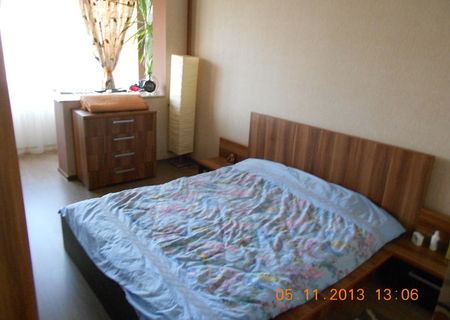 Vanzare apartament 3 camere Sos. Giurgiului