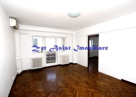 Vanzare Apartament 4 camere, 100mp, P-ta Unirii