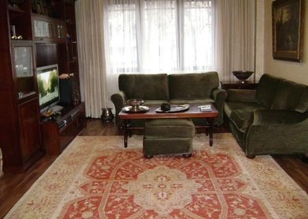 Vanzare apartament de lux - Romana