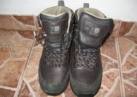 vanzare bocanci de munte