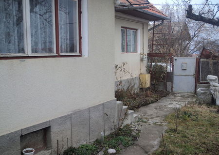 Vanzare Casa 2 camere,Teren 800 mp, in Sacele Vanzare Casa 2 camere,Teren 800 mp, in Sacele